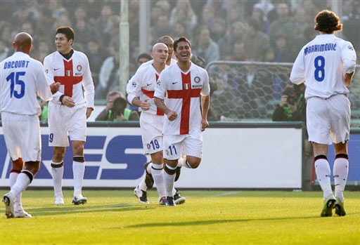 穆里尼奥：执教与评论教练是两回事，而评论别人总是容易的（穆里尼奥：执教与评教两码事，议论他人永远更容易）