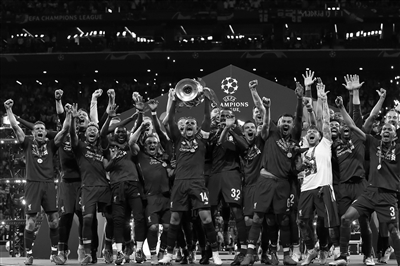 开赛仅23场！SGA已追平单赛季30分钟内砍下30+场次记录