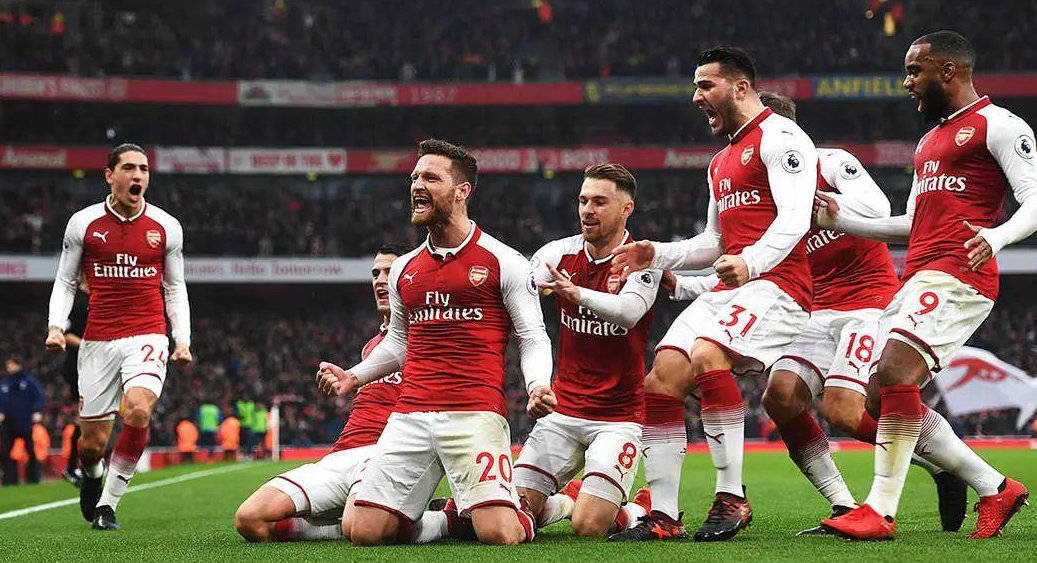 比萨vs帕尔马：恩佐拉、埃贝彻尔首发，马特奥-佩莱格里诺、阿德里安-贝尔纳韦出战（比萨战帕尔马：恩佐拉、埃贝彻尔首发，马特奥-佩莱格里诺与阿德里安-贝尔纳韦出场）