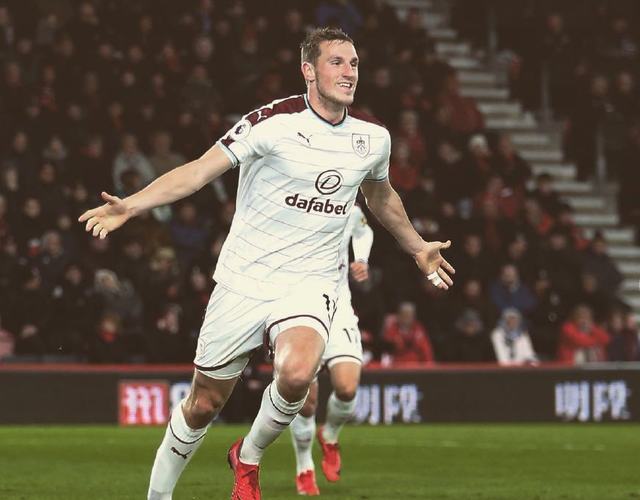 斯基拉：皇马只能在夏窗1000万回购帕斯，球员也不想冬窗转会（斯基拉称皇马仅能今夏以1000万回购帕斯，球员无意在冬窗转会）