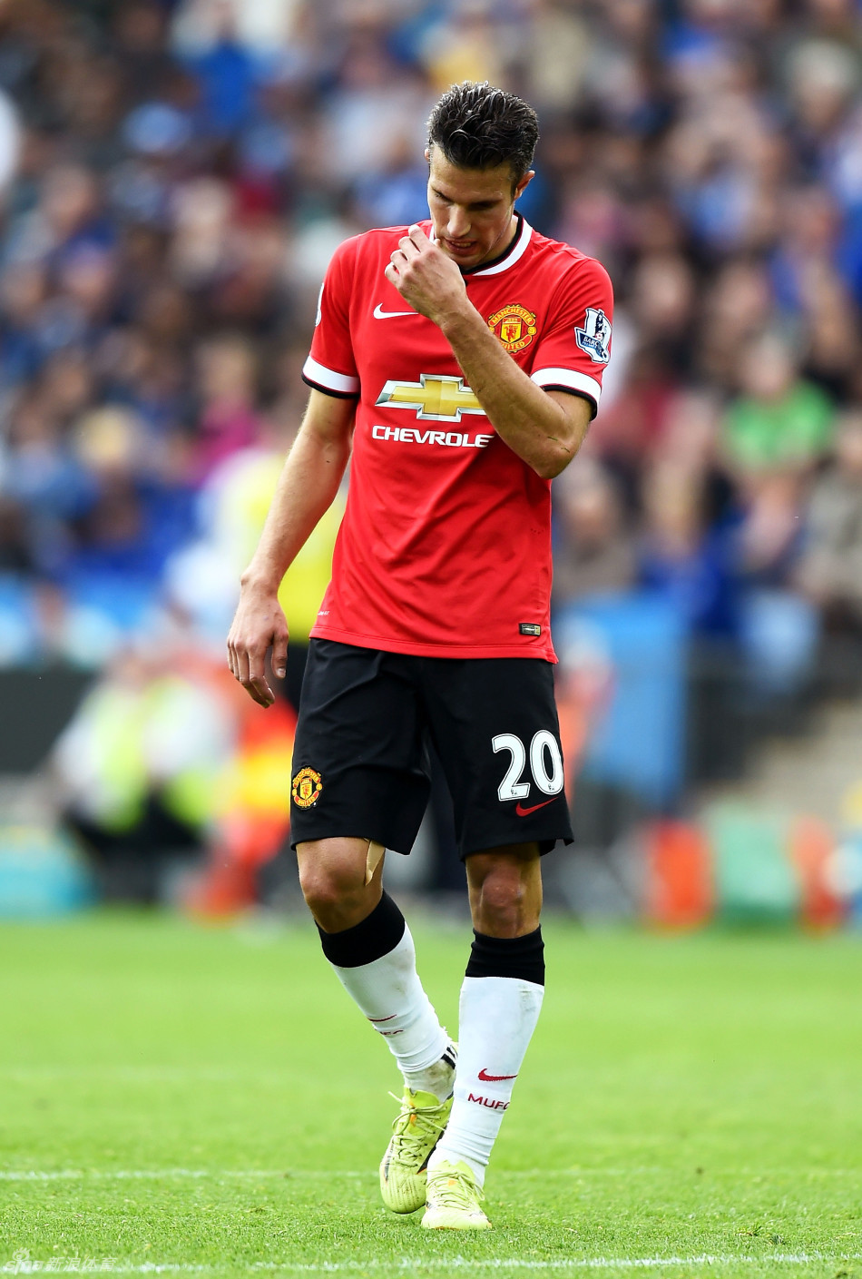 篮球CBA官方公布比赛精彩瞬间（CBA官方发布赛场精彩瞬间集锦）