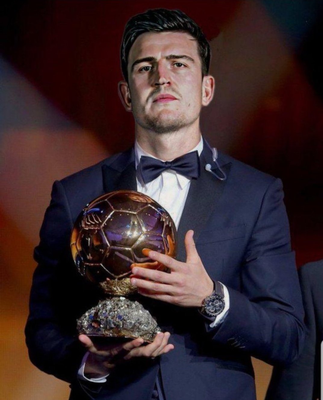 足球转会窗最新消息，欧洲豪门积极引援（欧洲豪门密集引援 转会窗重磅动态）