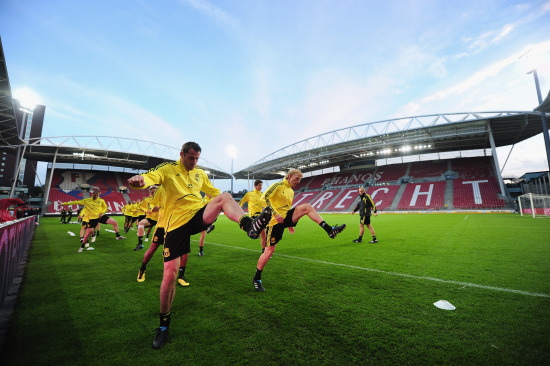 梅西社媒：感谢印度方的热情接待，祝愿印度足球有光明的未来（梅西发文：感谢印度热情款待，祝福印度足球前景光明）