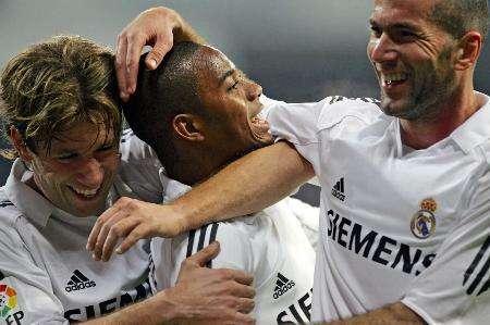 巴媒：奥斯卡此前并无严重心脏问题病史，医生正调查异常原因（巴媒称奥斯卡无严重心脏病史，医生正调查异常成因）